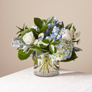The FTD� Clear Skies Bouquet
