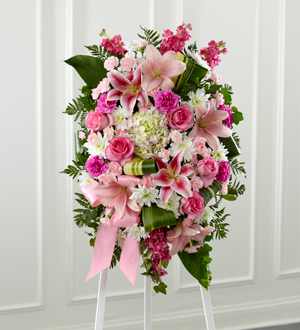 The FTD� Comforting� Standing Spray