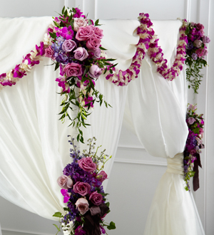 The FTD� Color & Light� Chuppah D�cor